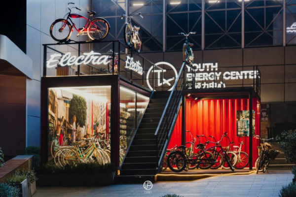 electra快闪店第一场花式骑行活动已率先登场,各路好骑者"骑"袭街头